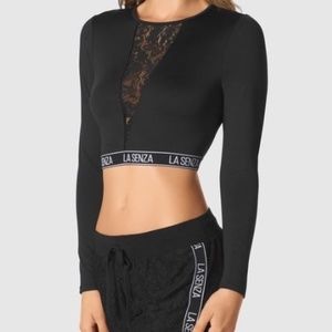 LA SENZA Crop Top